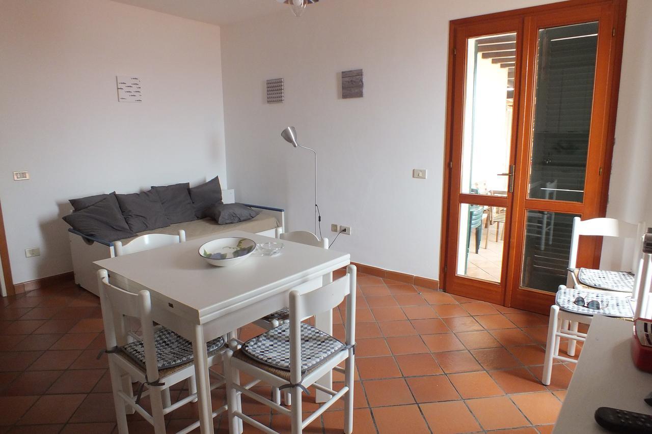 Le Soleil Apartment Spiaggia di Cavoli ภายนอก รูปภาพ